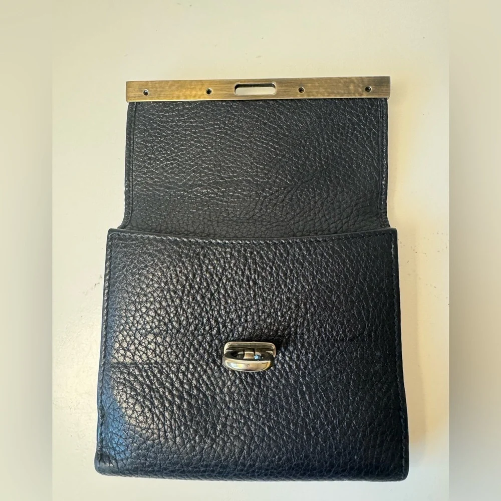 Salvatore Ferragamo used salvatore